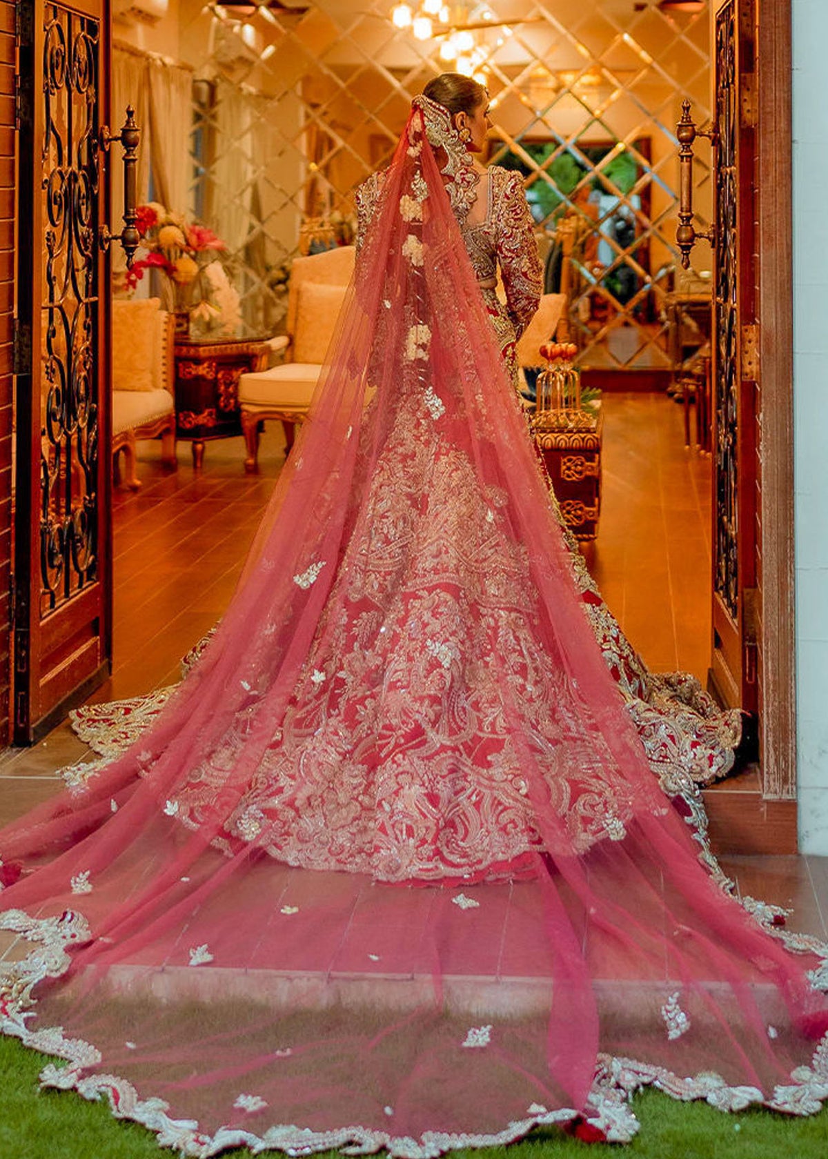 RAYA - Client Diary I