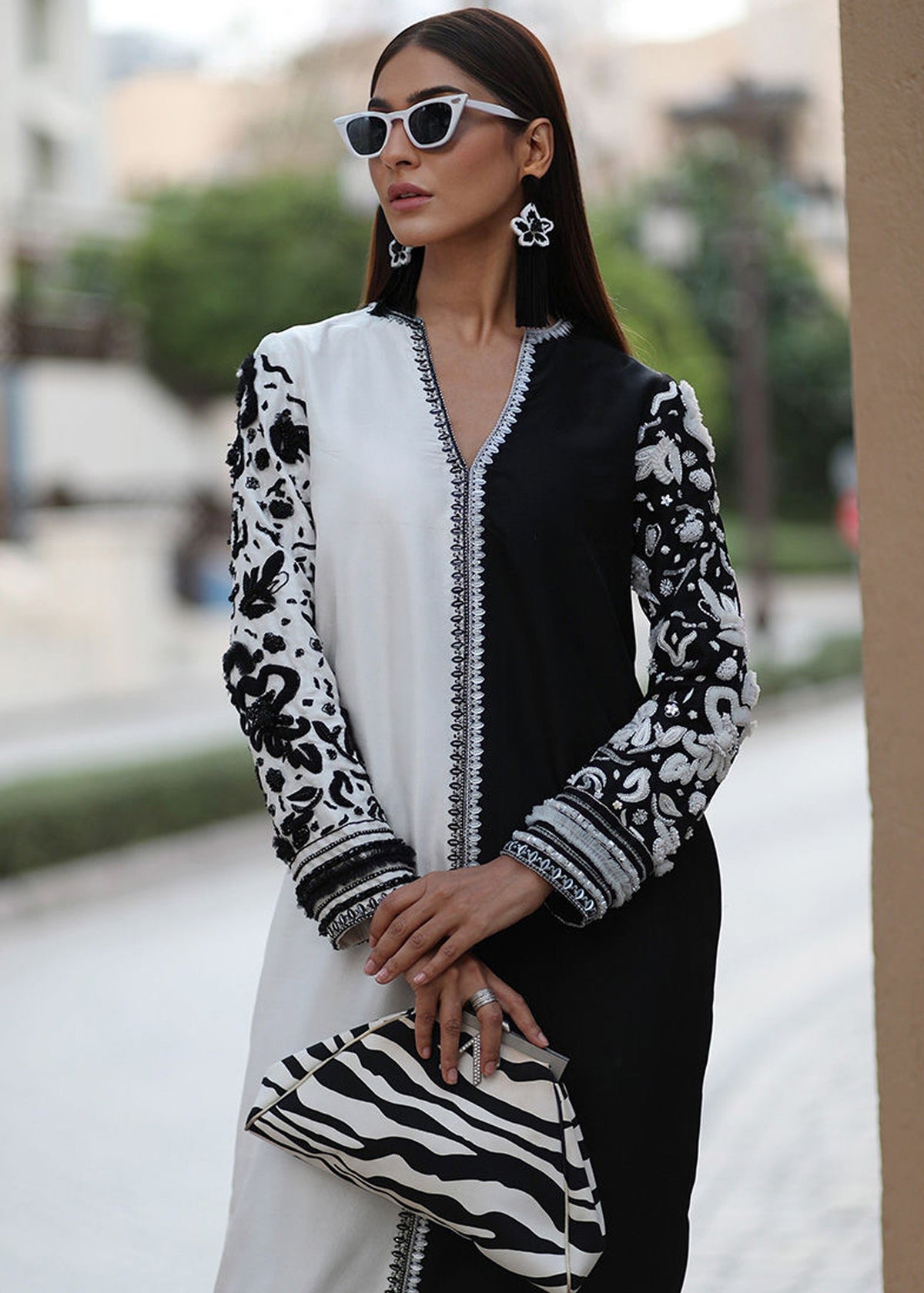 Dubeh - Client Diary I