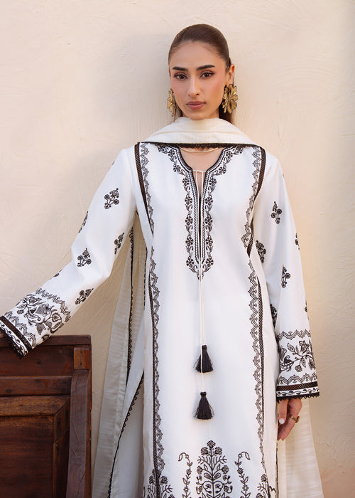 Ivory Noir